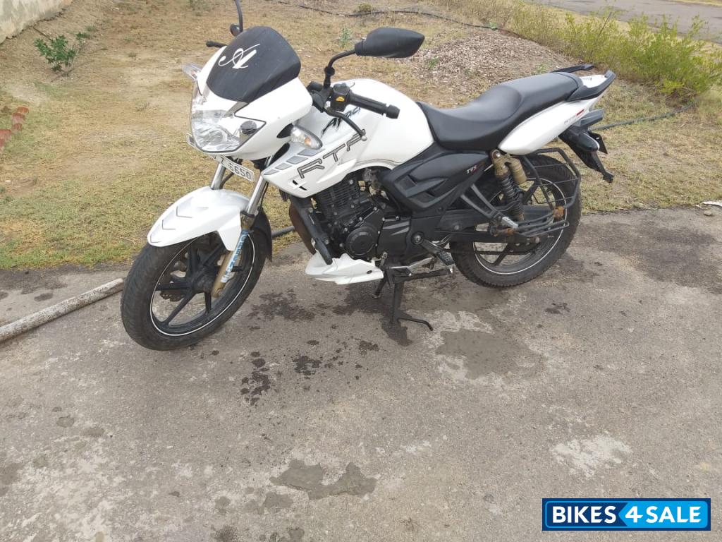 TVS Apache RTR 180