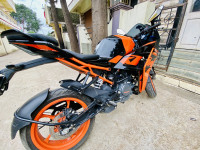 Black Orange KTM RC 200 2022