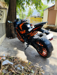 Black Orange KTM RC 200 2022