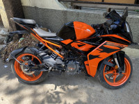 Black Orange KTM RC 200 2022