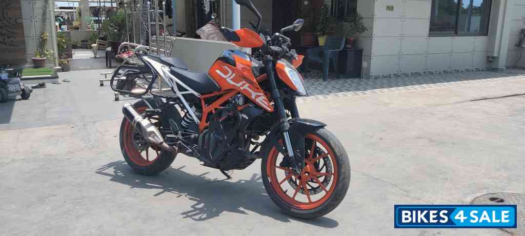 KTM Duke 390
