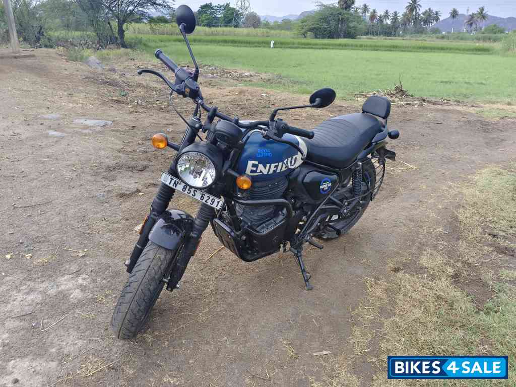 Royal Enfield Hunter 350 Metro