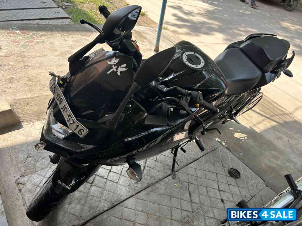 Suzuki Gixxer SF