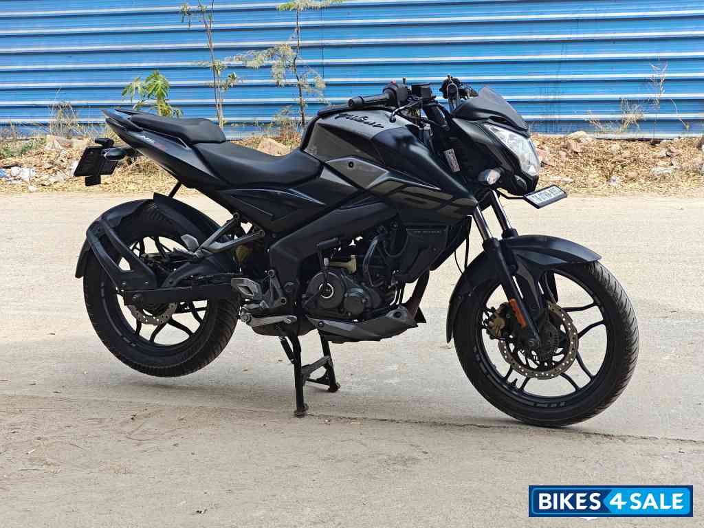 Bajaj Pulsar NS 160