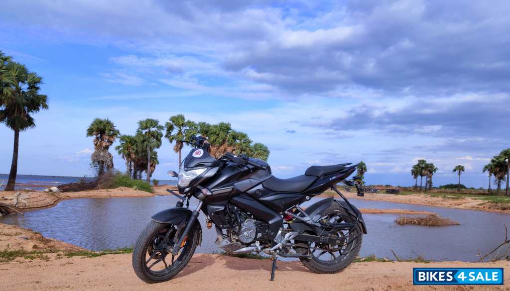 Bajaj Pulsar NS 160