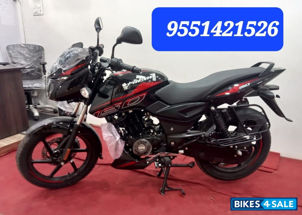 Bajaj Pulsar 150 Twin Disc BS6