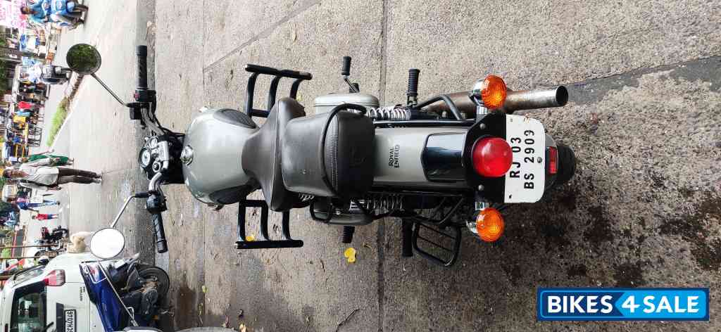 Metal Grey Royal Enfield Bullet Classic 350 gun metal grey