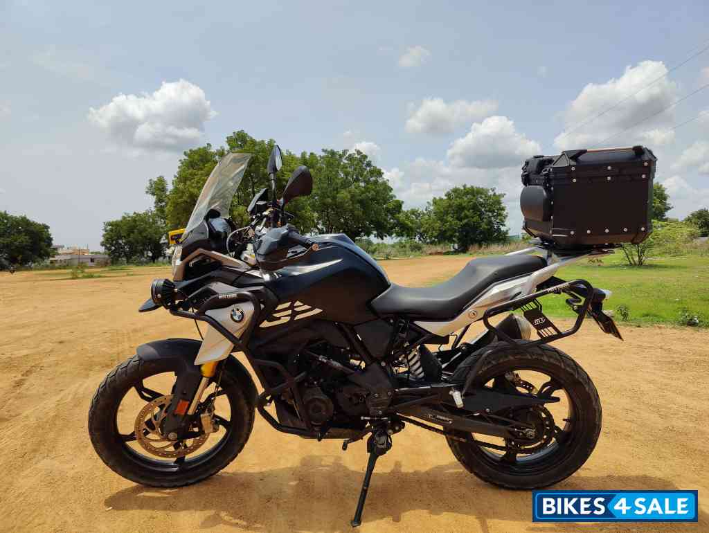 Black BMW G 310 GS