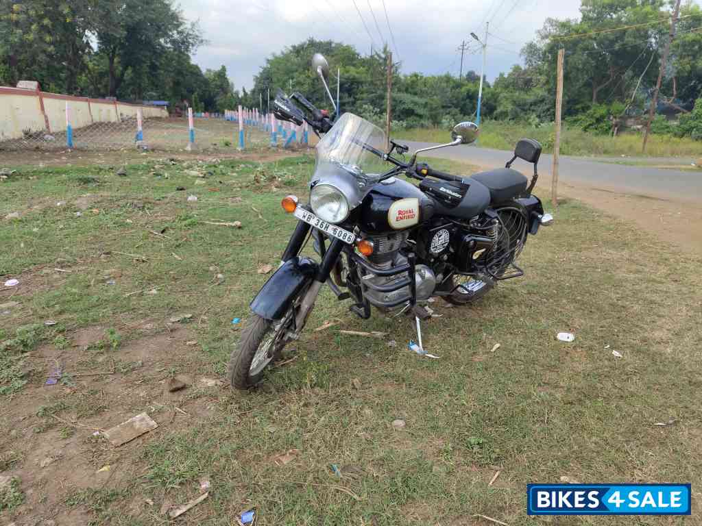 Pure Black Royal Enfield Classic 350 Single Channel BS6