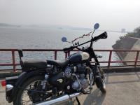 Pure Black Royal Enfield Classic 350 Single Channel BS6