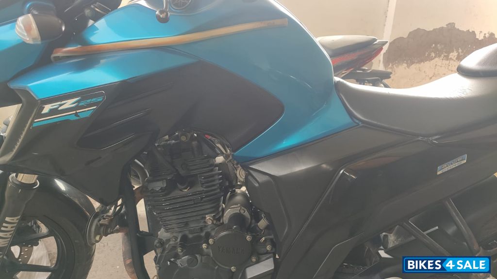 Yamaha FZS 25