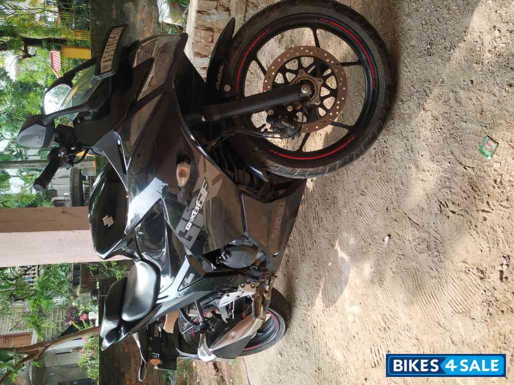 Suzuki Gixxer SF