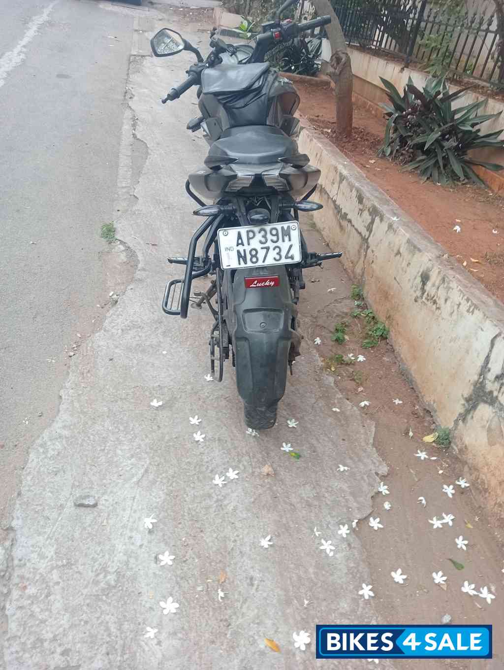 Bajaj Pulsar NS 125