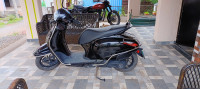Bajaj Chetak Premium Tecpac