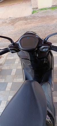 Bajaj Chetak Premium Tecpac