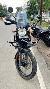 Granite Black Royal Enfield Himalayan