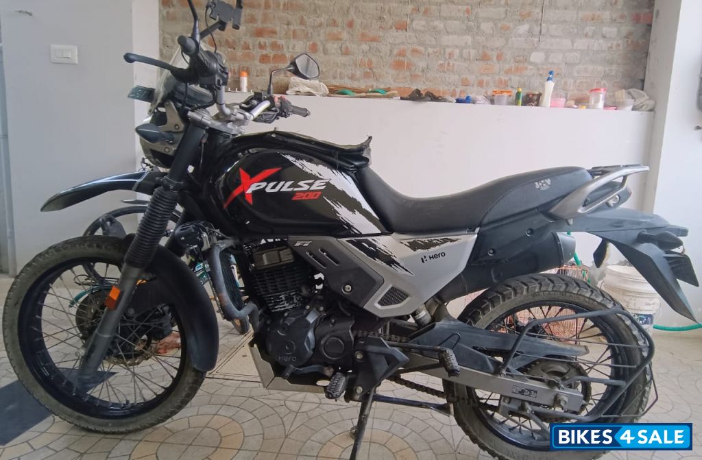 Hero XPulse 200 BS6