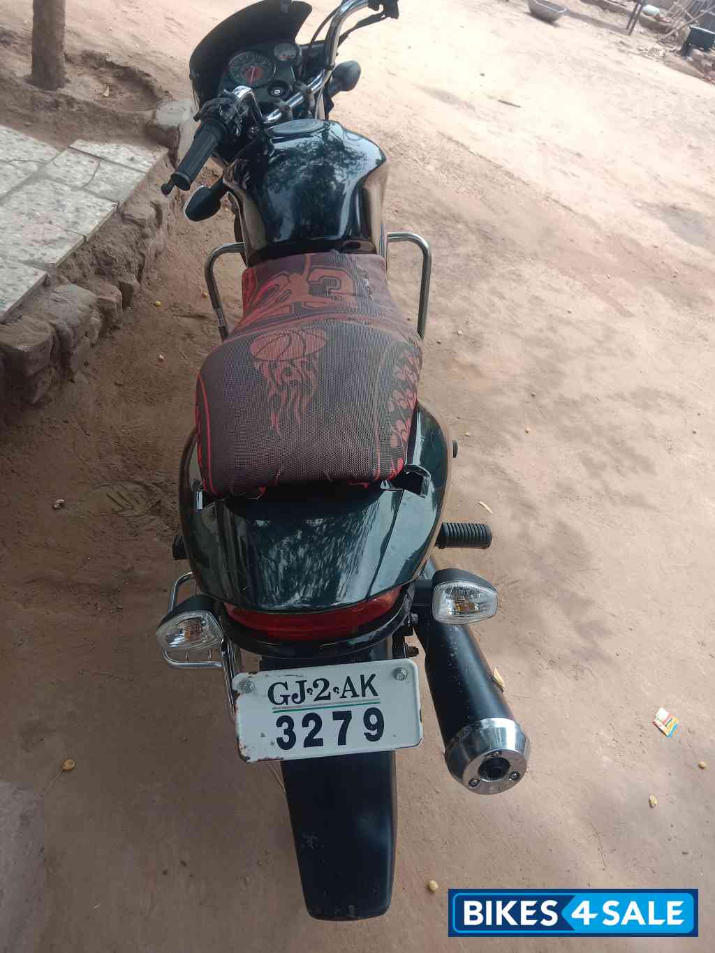 Black Hero Glamour 125 Drum