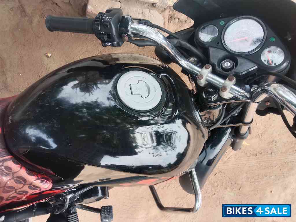 Black Hero Glamour 125 Drum