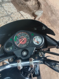 Black Hero Glamour 125 Drum