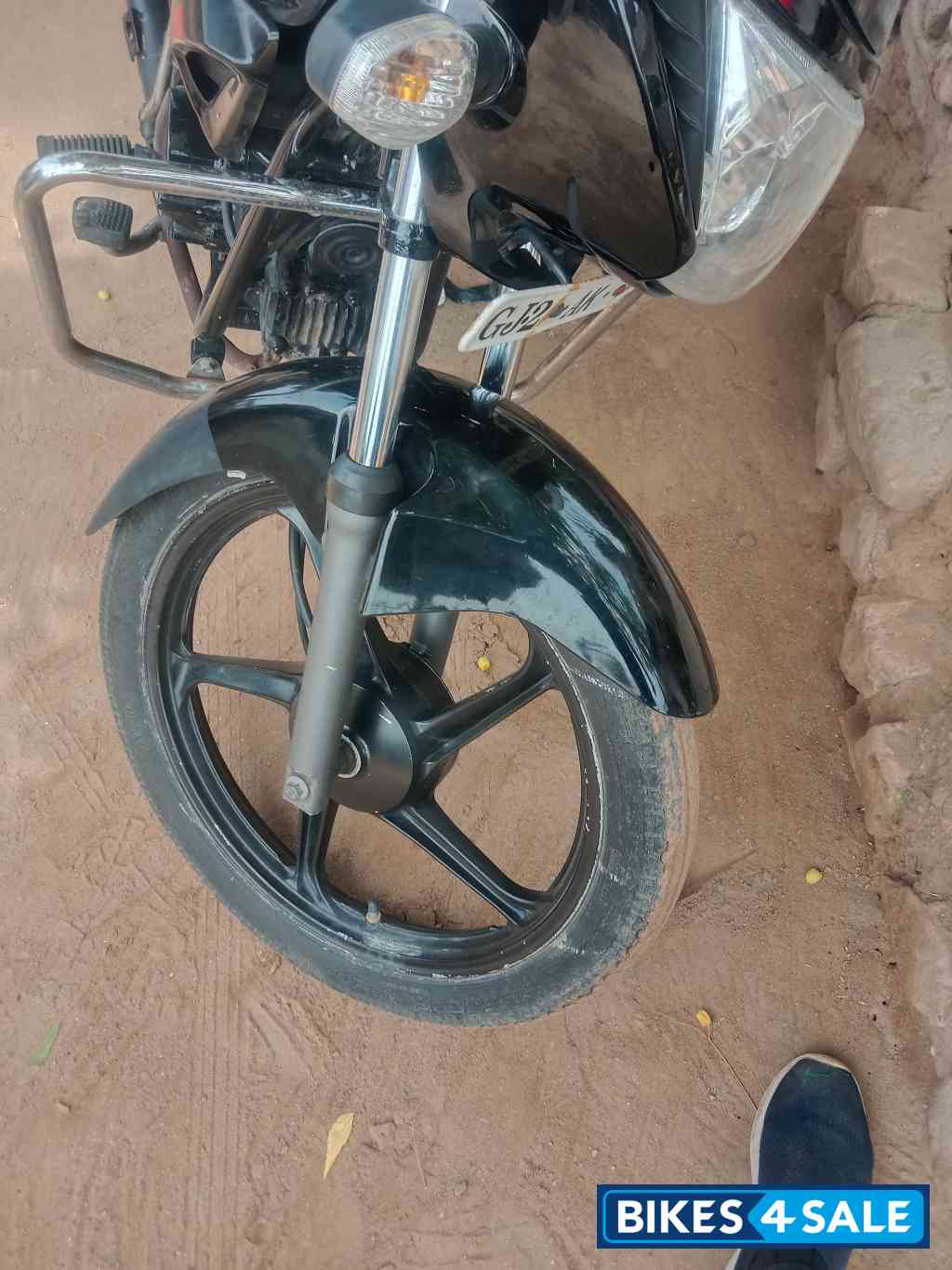 Black Hero Glamour 125 Drum