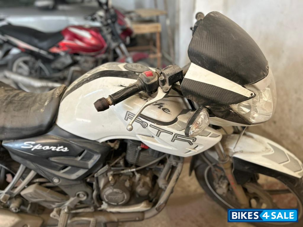 TVS Apache RTR 180