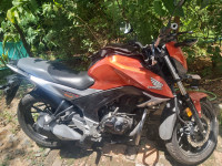 Orange Honda CB Hornet 160R ABS