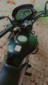 Black Hero Glamour BS6