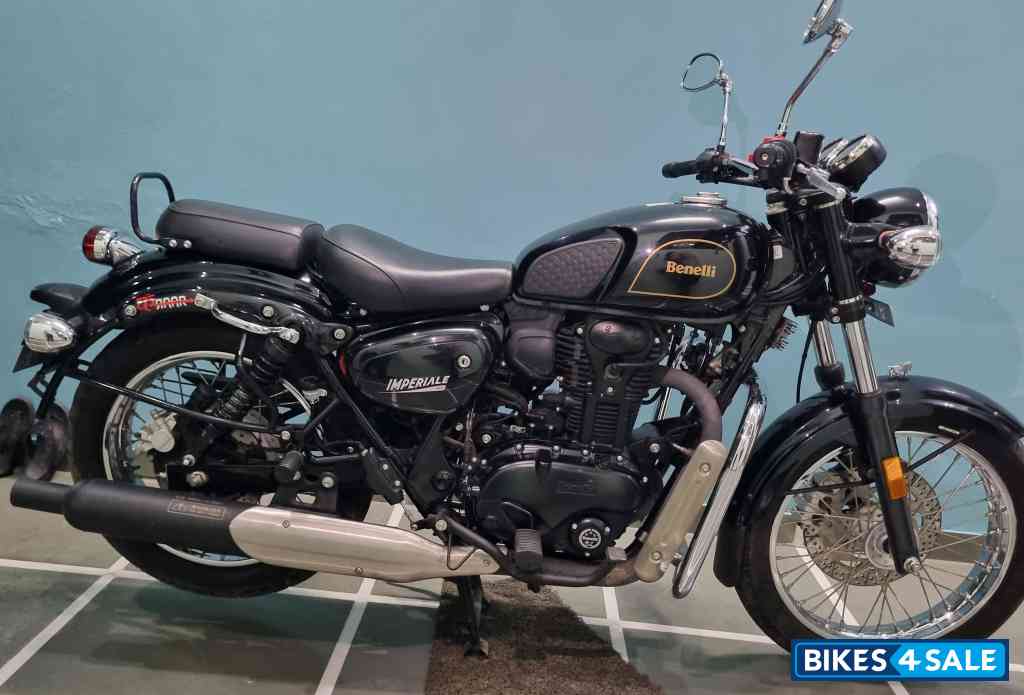 Benelli Imperiale 400 BS6