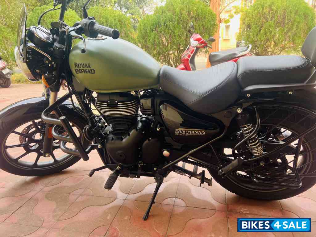 Green Royal Enfield Meteor 350 Fireball