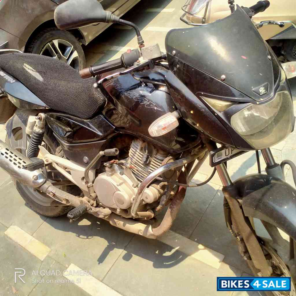 Black Bajaj Pulsar 150 DTSi
