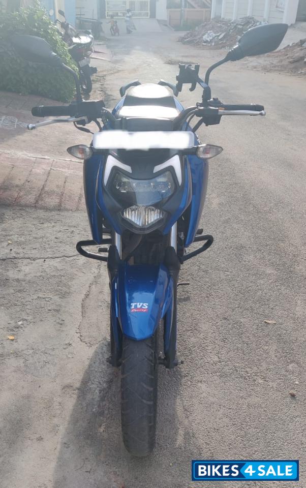 TVS Apache RTR 160 4V