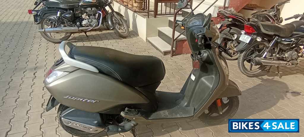 TVS Jupiter Classic