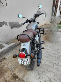 Gunmetal Grey Royal Enfield Classic 350 Dual Channel BS6