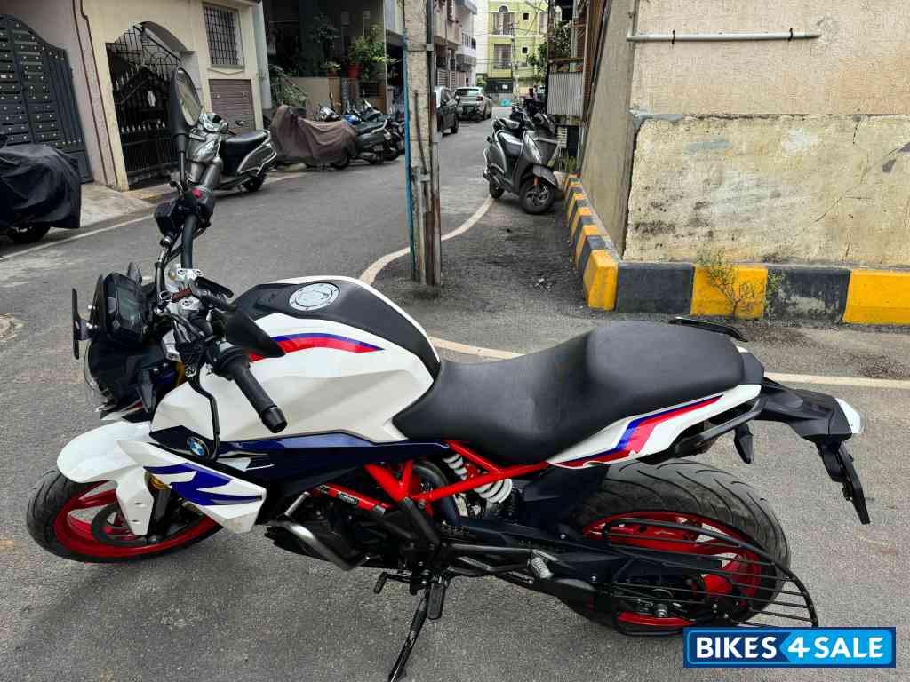 BMW G 310 R BS6