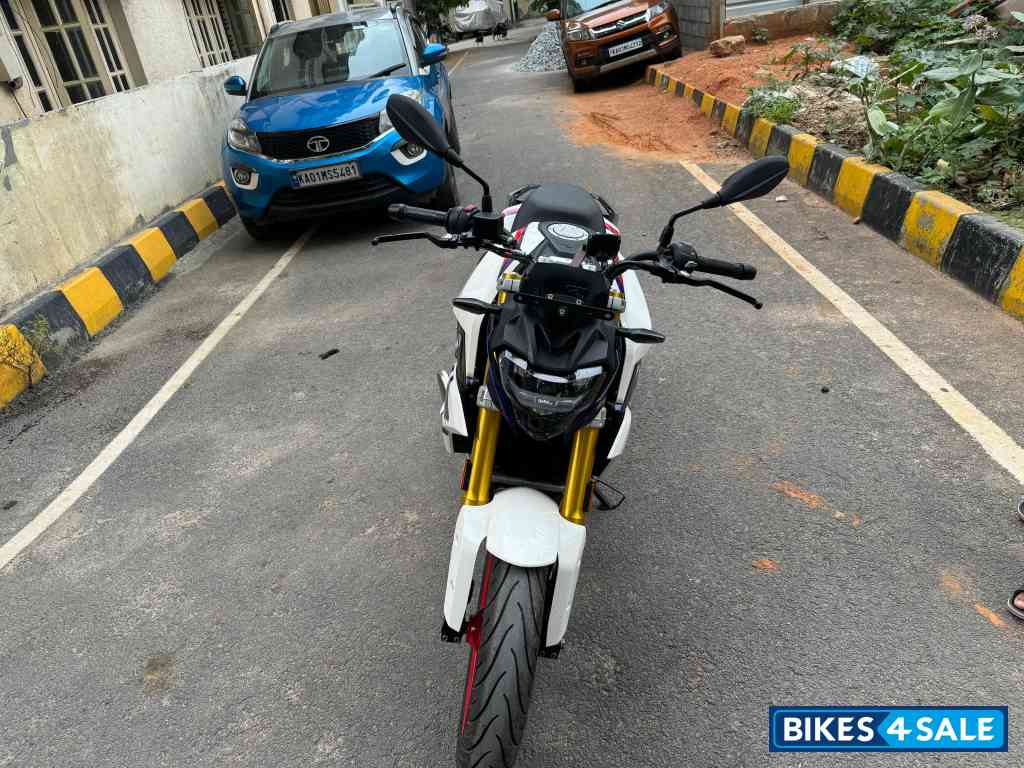 BMW G 310 R BS6