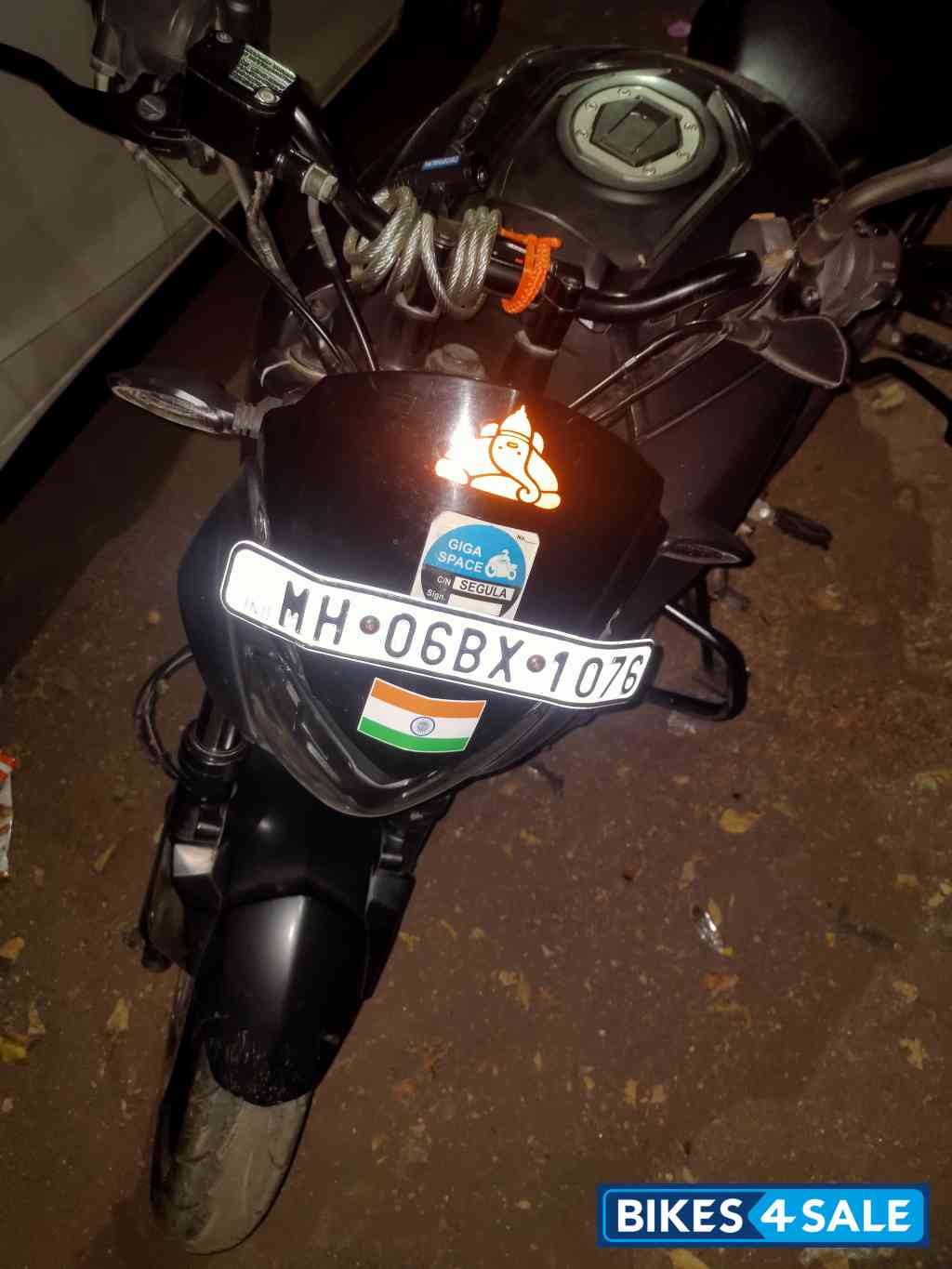 Bajaj Dominar 400 Disc