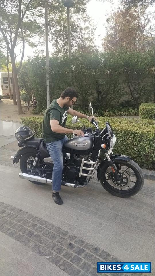 Royal Enfield Meteor 350 Supernova