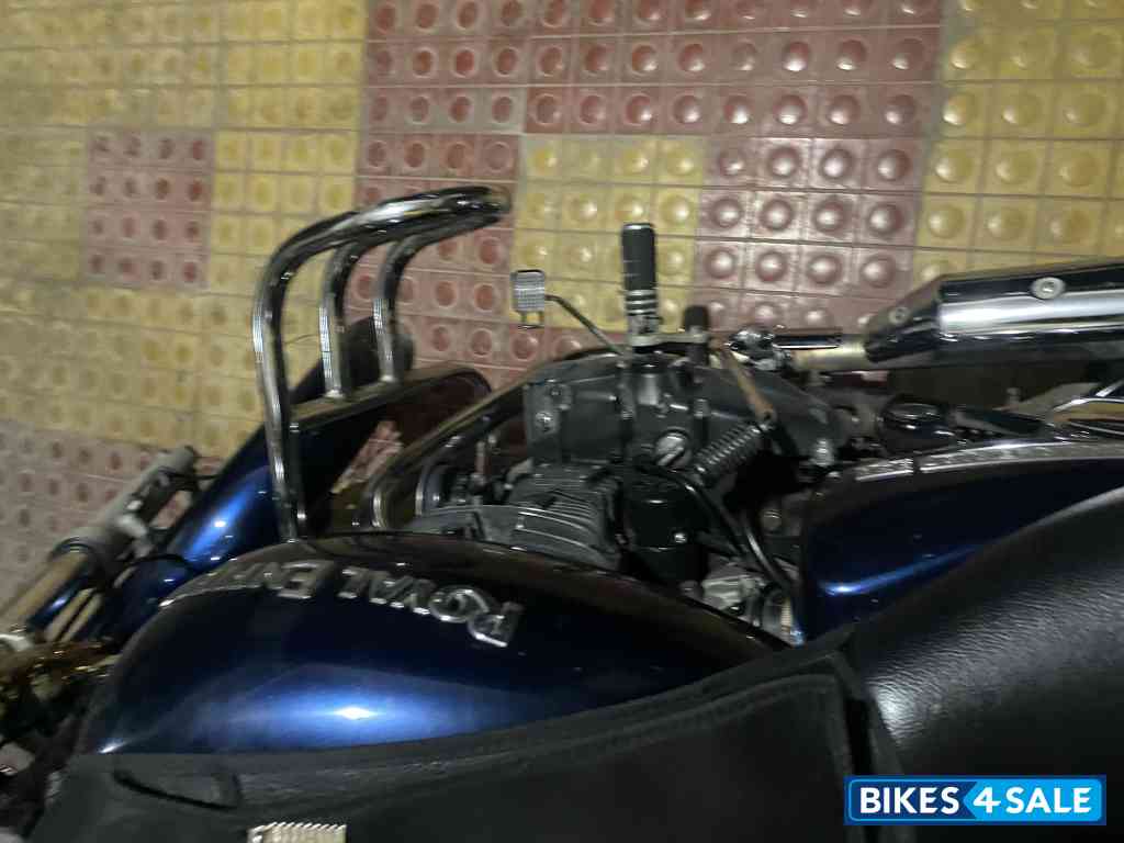 Blue Royal Enfield Thunderbird 350