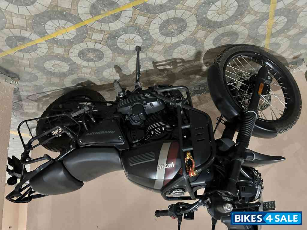 Black Yezdi Adventure Matte