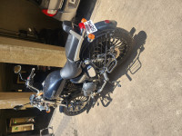 Black Royal Enfield Thunderbird 500