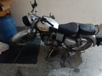 Silver Royal Enfield Classic 350