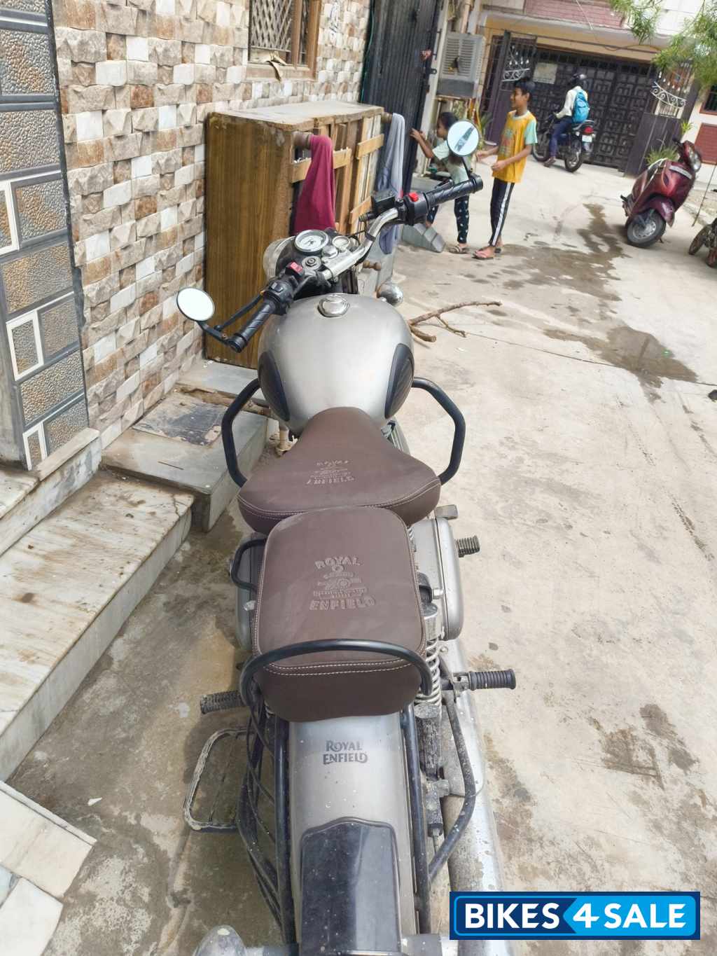 Royal Enfield Classic 350