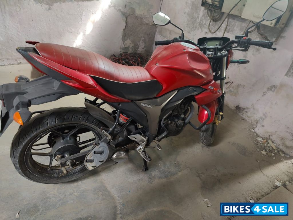 Suzuki Gixxer 150