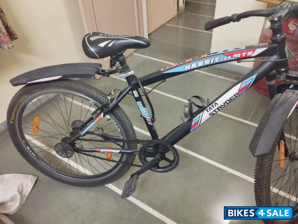 Bicycle  Tata Herries 100