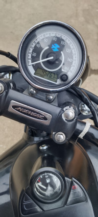 Bajaj Avenger Street 220
