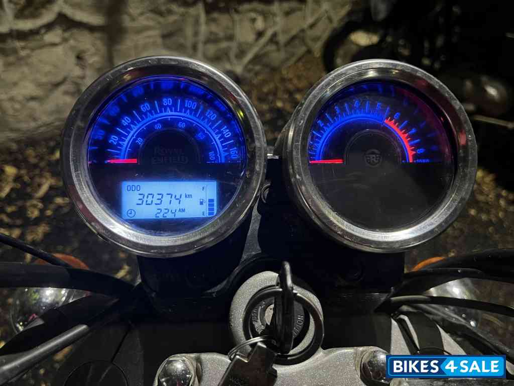 Lightning Green Royal Enfield Thunderbird 500