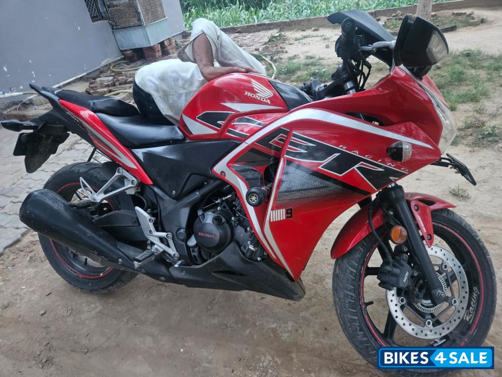 Honda CBR 250R