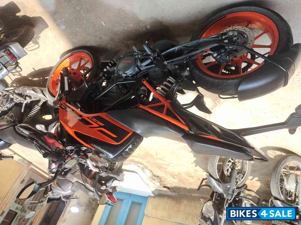 KTM Duke 200 ABS