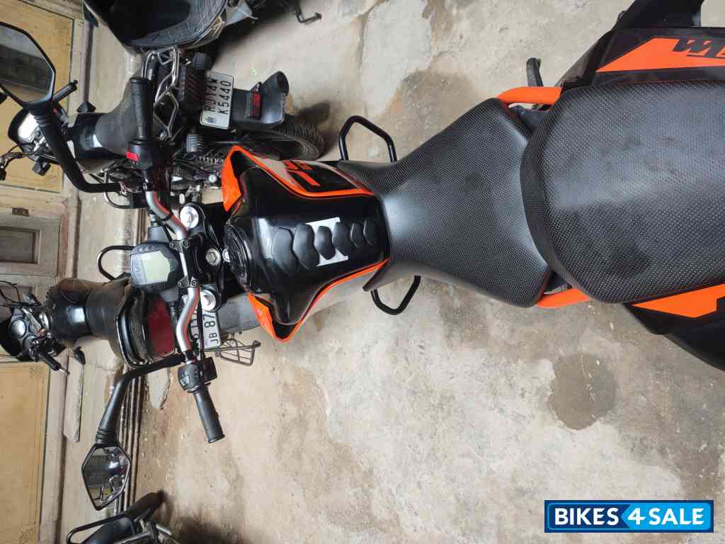 KTM Duke 200 ABS
